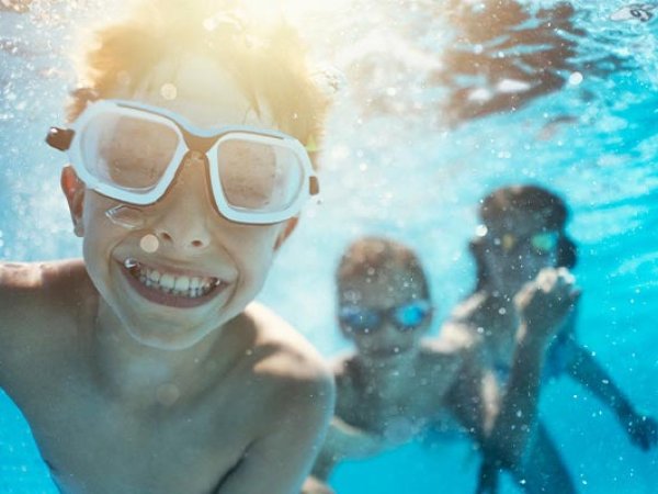 ¿Cómo evitar la otitis en verano?