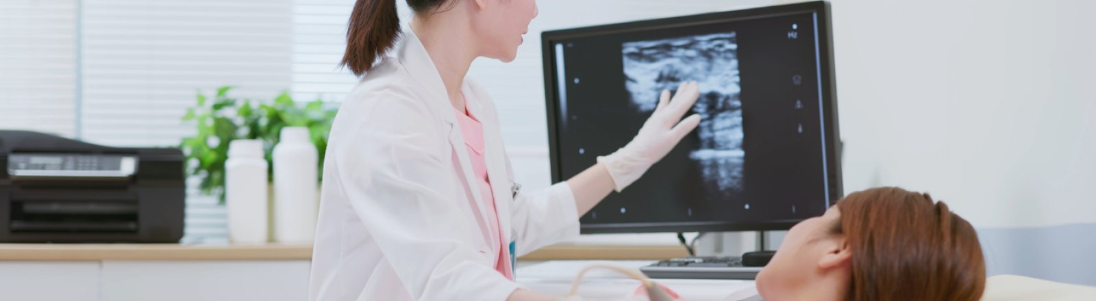Ecografía mamaria bilateral: examen de prevención del cáncer de mama