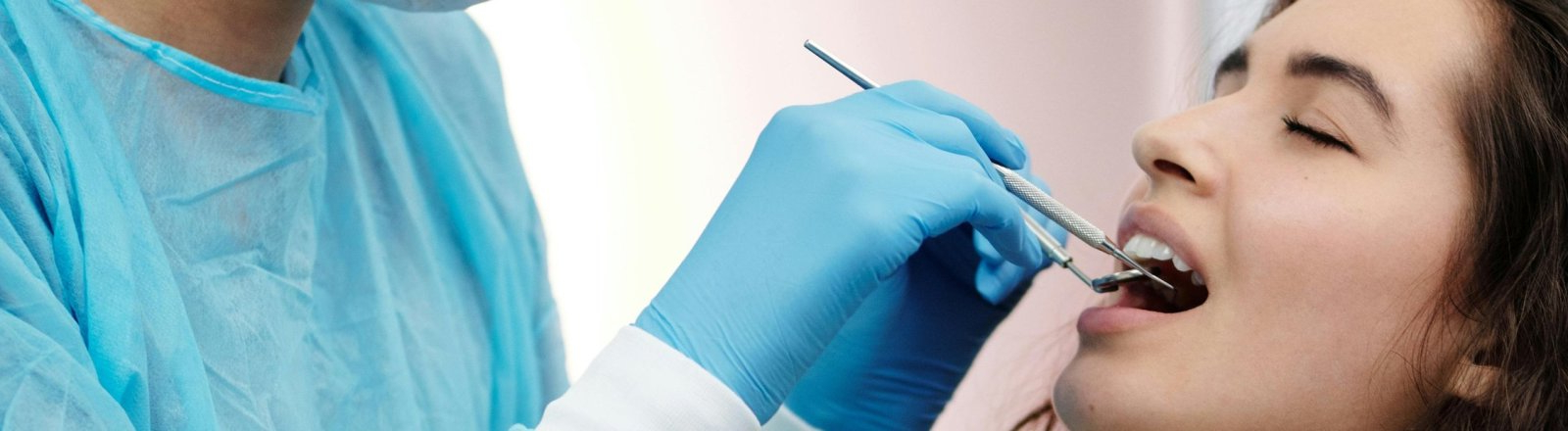 Extracciones dentales: cuándo son inevitables y qué esperar