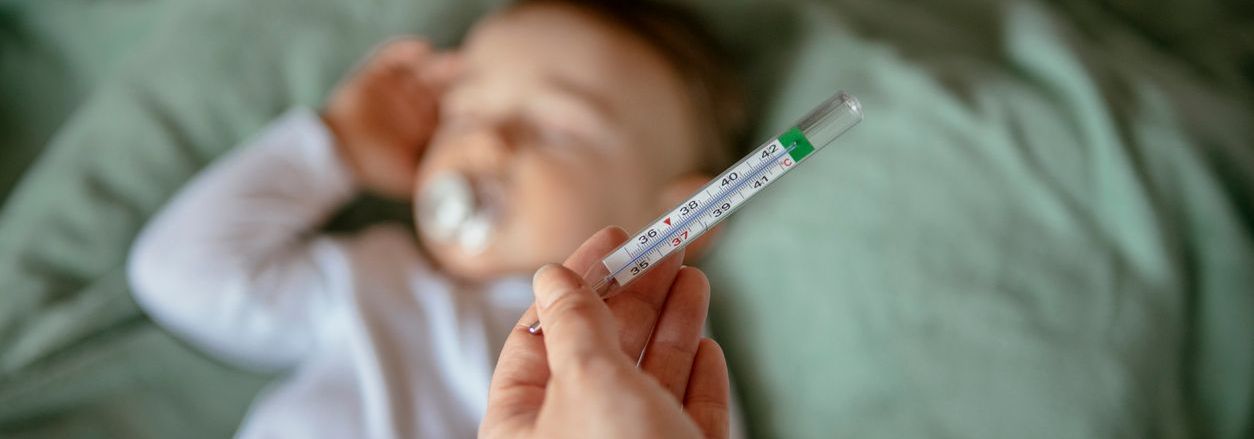 Guía práctica para bajar la fiebre en niños y adultos